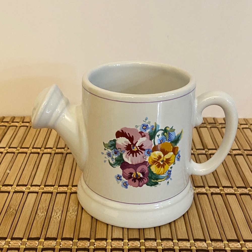 Hallmark “Pansies stand for thoughts”  Ceramic Watering Can Mug